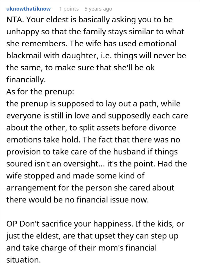 Dad Feels Guilty For Distancing Himself From Daughter Amidst Messy Divorce, Discovers The Heartbreaking Truth