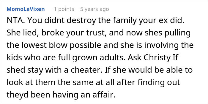 Dad Feels Guilty For Distancing Himself From Daughter Amidst Messy Divorce, Discovers The Heartbreaking Truth