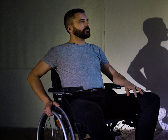 34 Situations When People Got An Overwhelming Feeling That They Needed To Leave 34 Situations When People Got An Overwhelming Feeling That They Needed To Leave