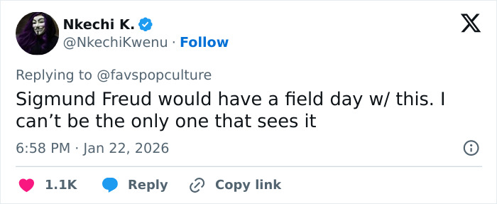 “How Old Is She?”: Cruz Beckham’s Outing With Mom LookAlike Girlfriend Sparks Buzz “How Old Is She?”: Cruz Beckham’s Outing With Mom LookAlike Girlfriend Sparks Buzz