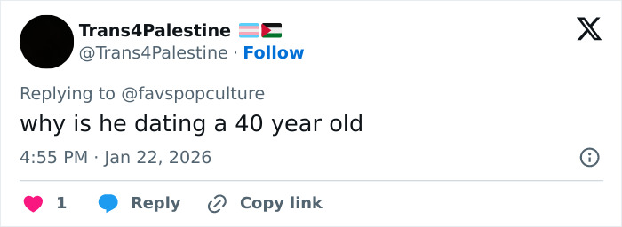 “How Old Is She?”: Cruz Beckham’s Outing With Mom LookAlike Girlfriend Sparks Buzz “How Old Is She?”: Cruz Beckham’s Outing With Mom LookAlike Girlfriend Sparks Buzz