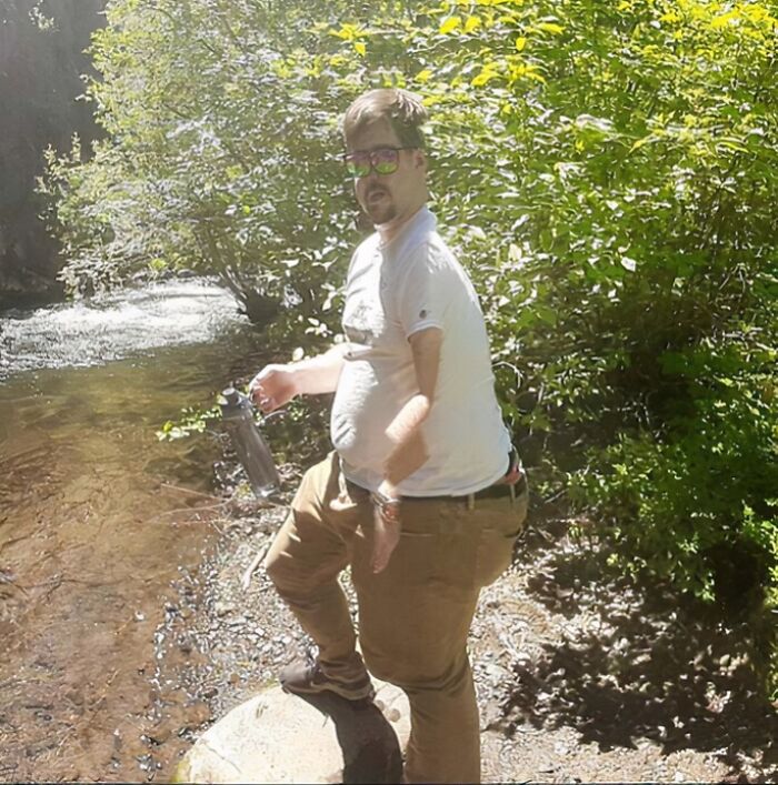 49 Panoramic Photo Fails That Are Actually Accidental Masterpieces