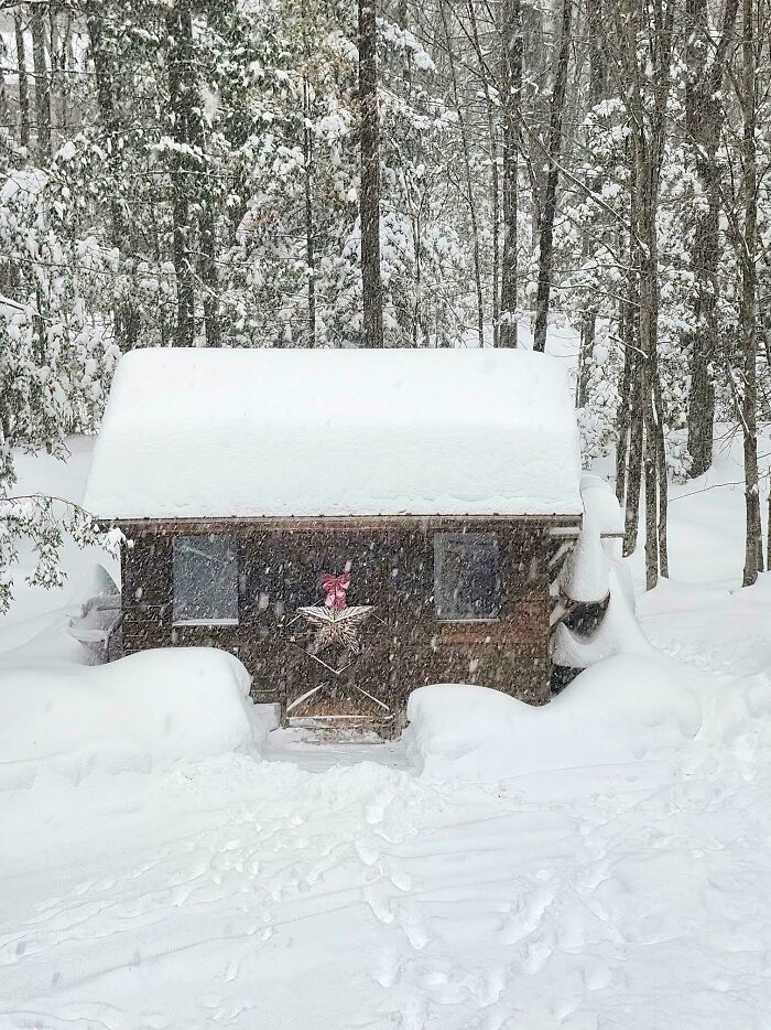 132 Photos Of Snowy Places That Look Straight Out Of A Fairytale