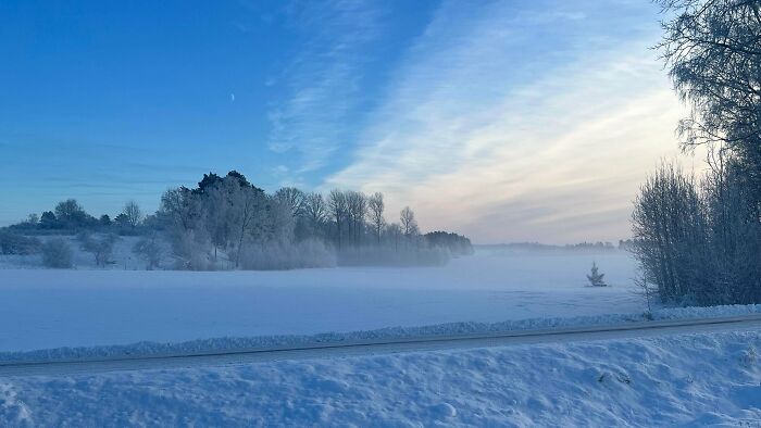 132 Photos Of Snowy Places That Look Straight Out Of A Fairytale