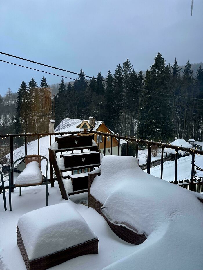 132 Photos Of Snowy Places That Look Straight Out Of A Fairytale