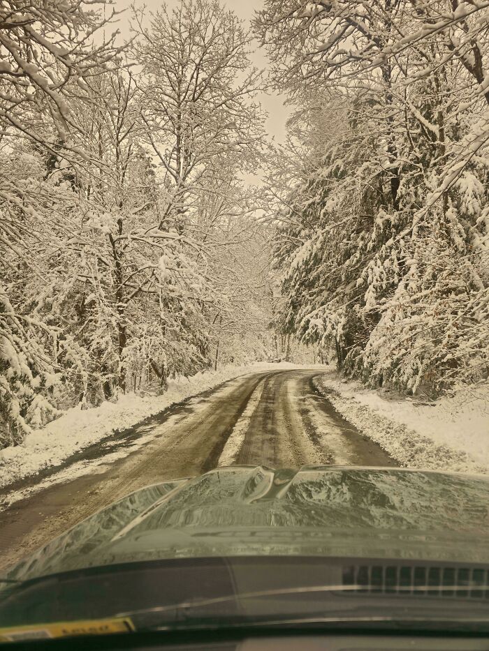 132 Photos Of Snowy Places That Look Straight Out Of A Fairytale