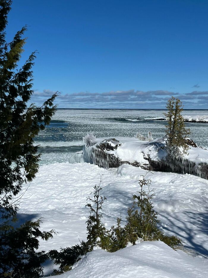 132 Photos Of Snowy Places That Look Straight Out Of A Fairytale