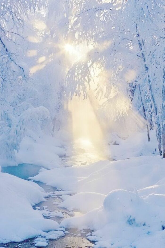 132 Photos Of Snowy Places That Look Straight Out Of A Fairytale