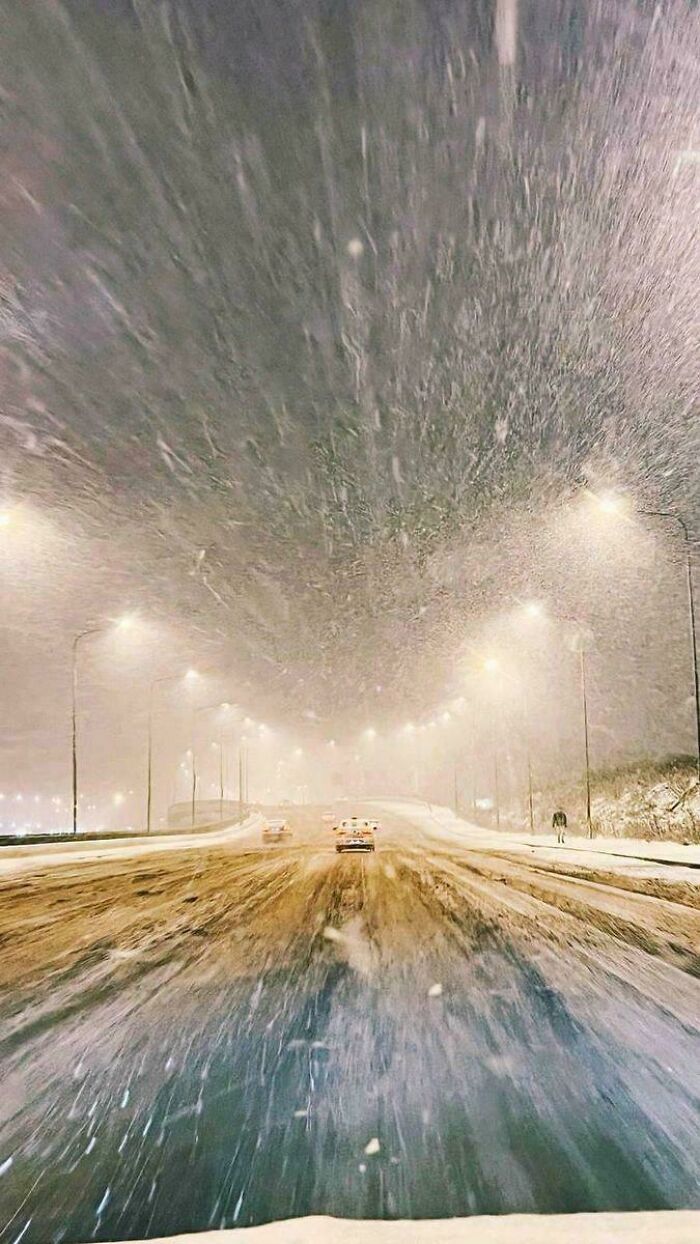 132 Photos Of Snowy Places That Look Straight Out Of A Fairytale