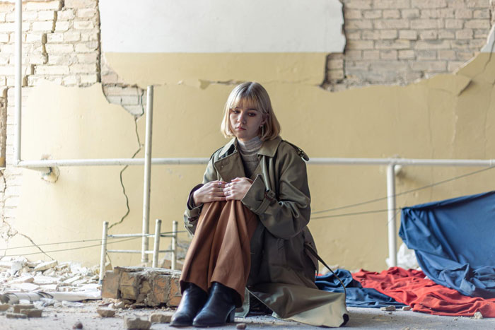 Woman Lets Friend Stay During Surgery Recovery, Comes Home To Filthy House And Car Driven 1,100 Miles Woman Lets Friend Stay During Surgery Recovery, Comes Home To Filthy House And Car Driven 1,100 Miles