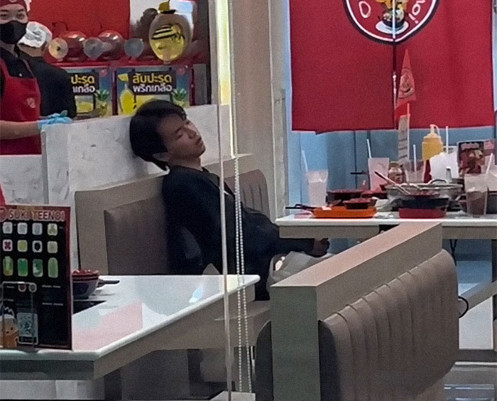 All You Can Eat Buffet Employees Share The Most “Disgusting Display Of Gluttony” They Have Ever Seen All You Can Eat Buffet Employees Share The Most “Disgusting Display Of Gluttony” They Have Ever Seen