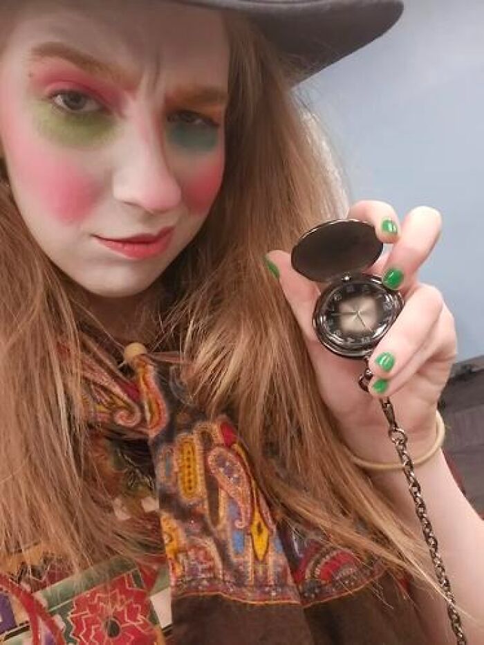 59 Times Stage Makeup Looks Magical On Stage And Mildly Cursed In Real Life 59 Times Stage Makeup Looks Magical On Stage And Mildly Cursed In Real Life