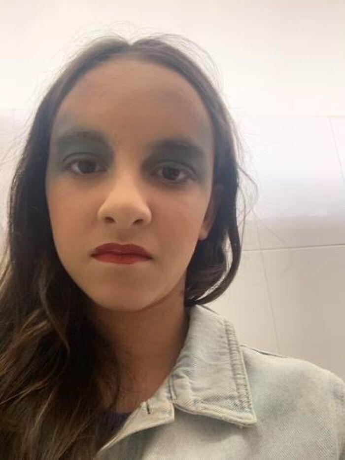 59 Times Stage Makeup Looks Magical On Stage And Mildly Cursed In Real Life 59 Times Stage Makeup Looks Magical On Stage And Mildly Cursed In Real Life