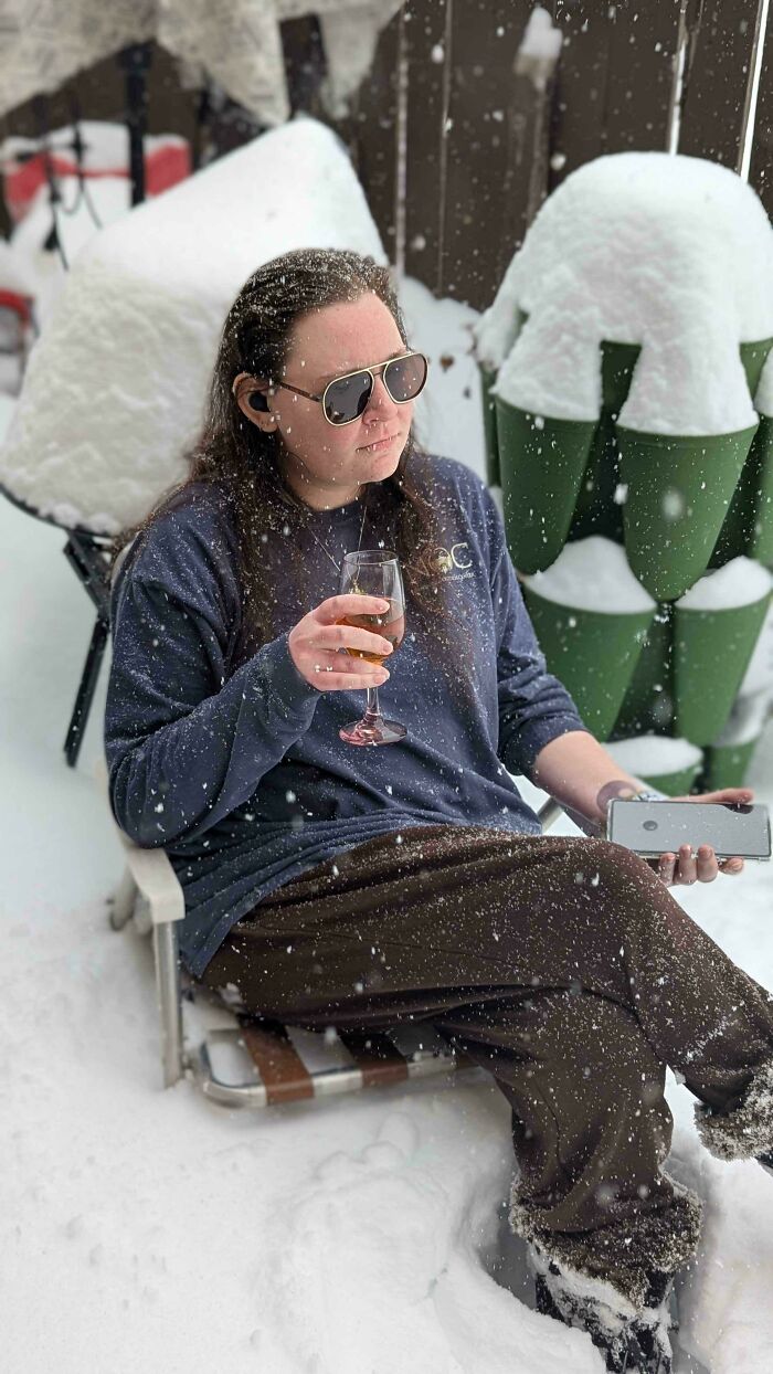 94 Photos Of A Snowstorm Hitting The U.S. That Might Make You Want To Hibernate