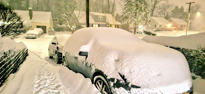 94 Photos Of A Snowstorm Hitting The U.S. That Might Make You Want To Hibernate