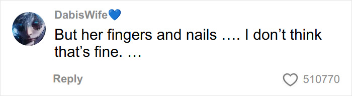 Woman’s Video Goes Viral After She Shows How Her Body Looks After Using A Heating Pad: “Toasted Skin Syndrome”