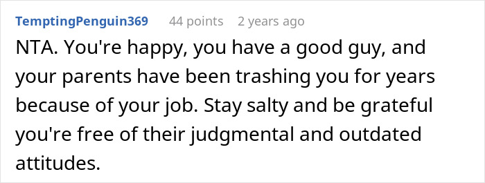 Parents Disown Adult Worker Daughter And Insult Her Fiancé, Come Begging For Forgiveness Years Later Parents Disown Adult Worker Daughter And Insult Her Fiancé, Come Begging For Forgiveness Years Later