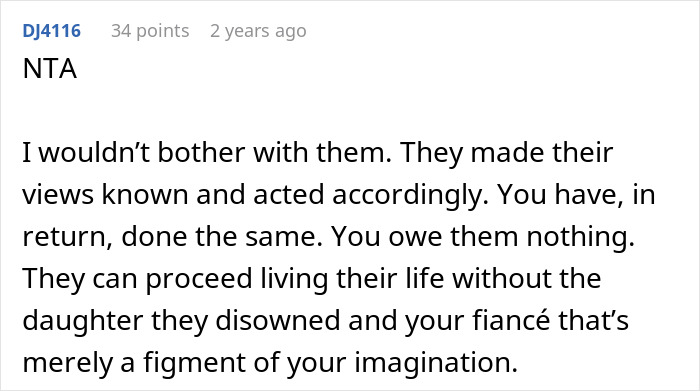 Parents Disown Adult Worker Daughter And Insult Her Fiancé, Come Begging For Forgiveness Years Later Parents Disown Adult Worker Daughter And Insult Her Fiancé, Come Begging For Forgiveness Years Later