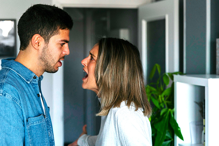 Man Wants To Move Straight From Mom’s House Into GF’s Without Learning A Single Chore, Gets A Reality Check Man Wants To Move Straight From Mom’s House Into GF’s Without Learning A Single Chore, Gets A Reality Check