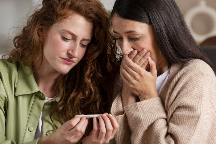 Jealous Lady Fakes Affair To Destroy Pregnant Bestie’s Marriage, Hubby Believes Her Twisted Lies Jealous Lady Fakes Affair To Destroy Pregnant Bestie’s Marriage, Hubby Believes Her Twisted Lies