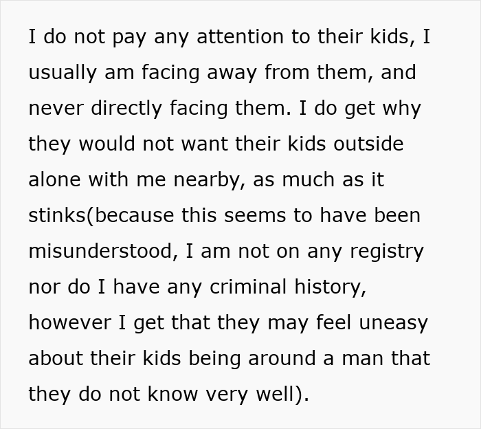 Entitled Parents Demand Neighbor Vanish From His Yard So Their Kids Can Play, Fume When He Refuses Entitled Parents Demand Neighbor Vanish From His Yard So Their Kids Can Play, Fume When He Refuses