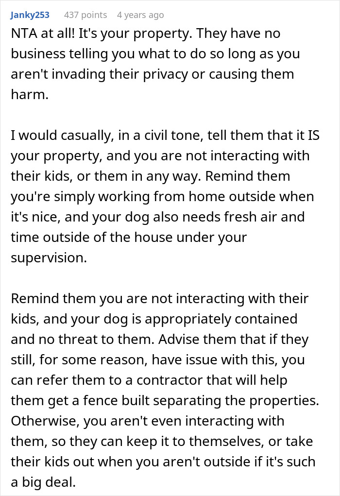 Entitled Parents Demand Neighbor Vanish From His Yard So Their Kids Can Play, Fume When He Refuses Entitled Parents Demand Neighbor Vanish From His Yard So Their Kids Can Play, Fume When He Refuses