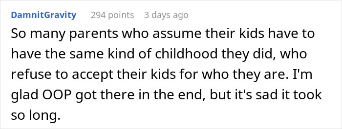 Mom Wishes Her Daughter Were A Cheerleader Instead Of Building Tiny Cottages, Feels Deep Resentment