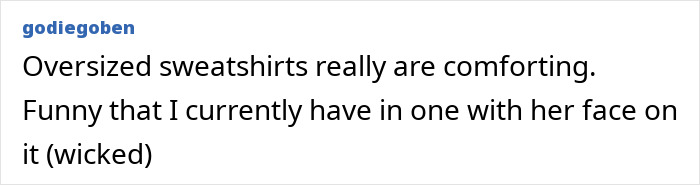 Ariana Grande Reveals Heartbreaking Reason She Used To Wear Big Sweatshirts And Thigh-High Boots Ariana Grande Reveals Heartbreaking Reason She Used To Wear Big Sweatshirts And Thigh-High Boots