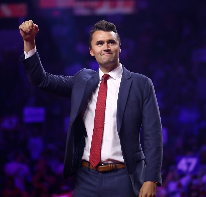 2015 Was A Year Of Heartbreaking Losses, Here Are 36 Famous People Who Will Always Be Remembered