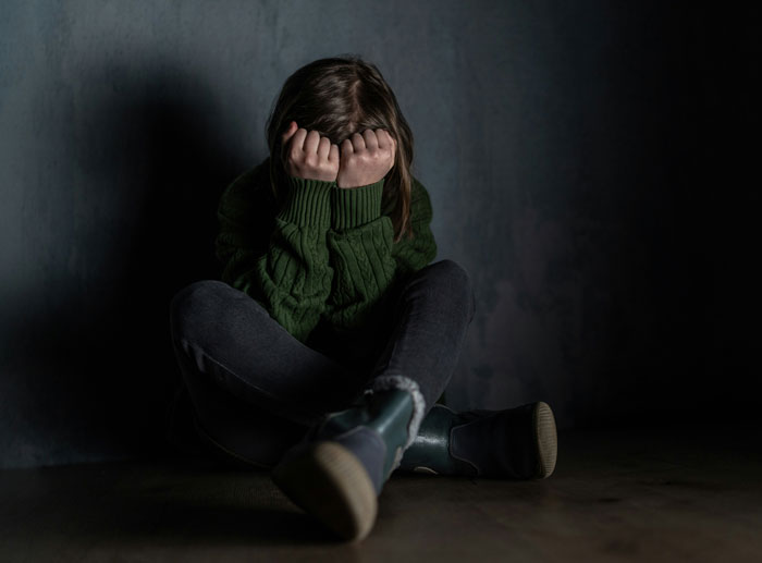 62 Childhood Experiences People Were Raised To Think Were Common