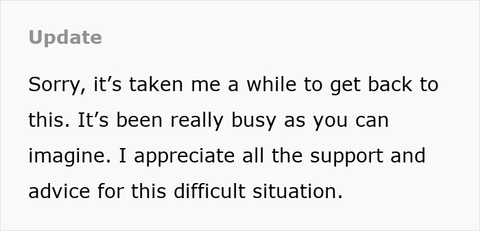 Man Is Debating Divorce After His Wife’s “Validation Seeking” Nearly Wrecked Their Lives Man Is Debating Divorce After His Wife’s “Validation Seeking” Nearly Wrecked Their Lives