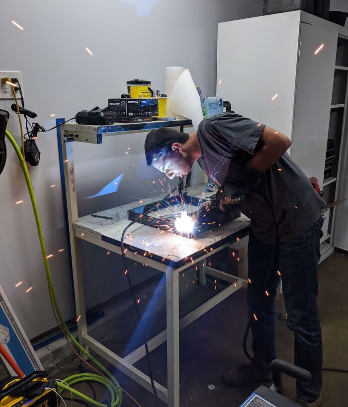 53 Work Moments So Reckless They Should Be Used In Safety Videos (New Pics) 53 Work Moments So Reckless They Should Be Used In Safety Videos (New Pics)