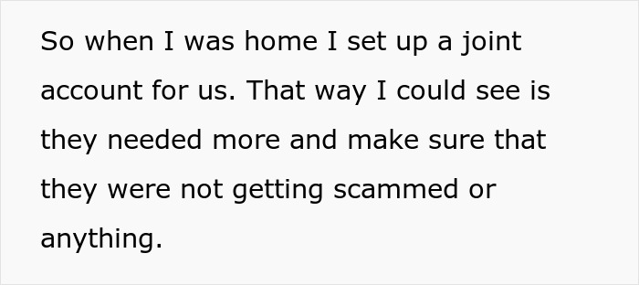Parents Split The Money Their Adult Daughter Sends Them With Their Son, Panic When She Cuts It By $200 Parents Split The Money Their Adult Daughter Sends Them With Their Son, Panic When She Cuts It By $200