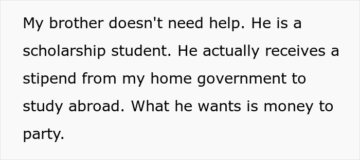 Parents Split The Money Their Adult Daughter Sends Them With Their Son, Panic When She Cuts It By $200 Parents Split The Money Their Adult Daughter Sends Them With Their Son, Panic When She Cuts It By $200