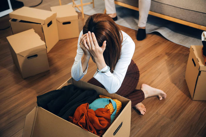 Woman Feels Like A Guest In Her Own Home, Moves Out After BF’s Mom Moves In And Takes Over