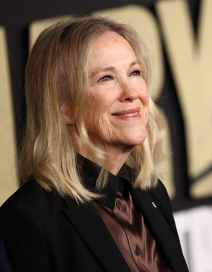 Schitt&rsquo;s Creek Star Catherine O’Hara Passes Away At 71
