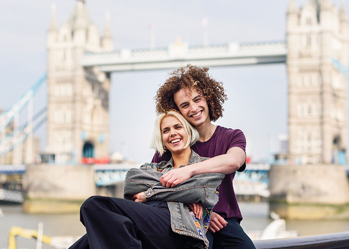 32 Times People Had The Most Heartbreaking And Just Sad Goodbyes At The Airport 32 Times People Had The Most Heartbreaking And Just Sad Goodbyes At The Airport