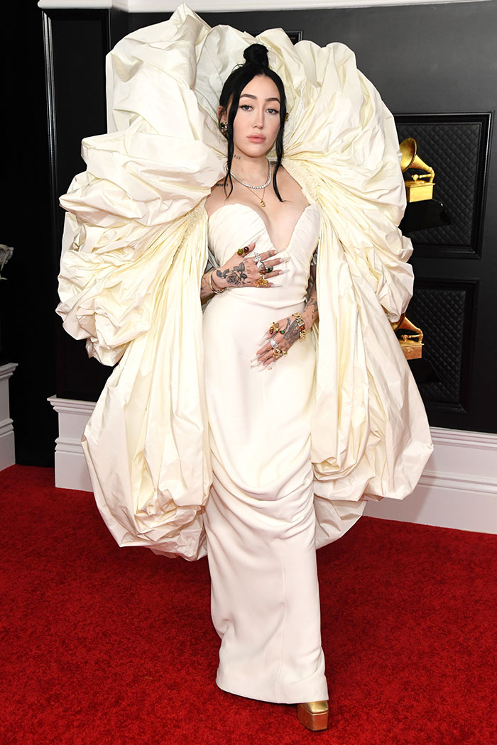 If Bianca Censori Stunned You In 2025, Here Are 15 Other Very Wild Grammys Looks If Bianca Censori Stunned You In 2025, Here Are 15 Other Very Wild Grammys Looks