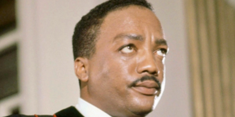 Paul Winfield as Martin Luther King Jr. in King