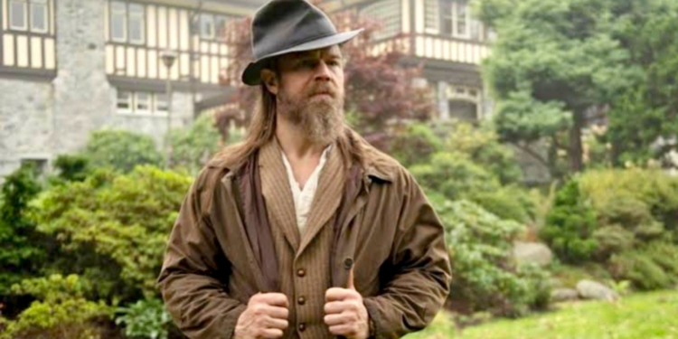 Ryan Hurst in The Mysterious Benedict Society