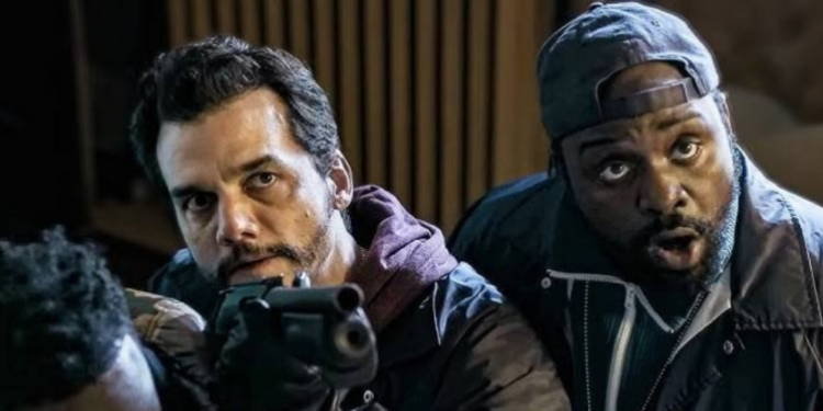 Wagner Moura in Dope Thief Wagner Moura in Dope Thief