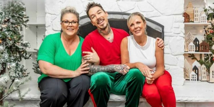 Diane Bromstad with her son David and Her daughter