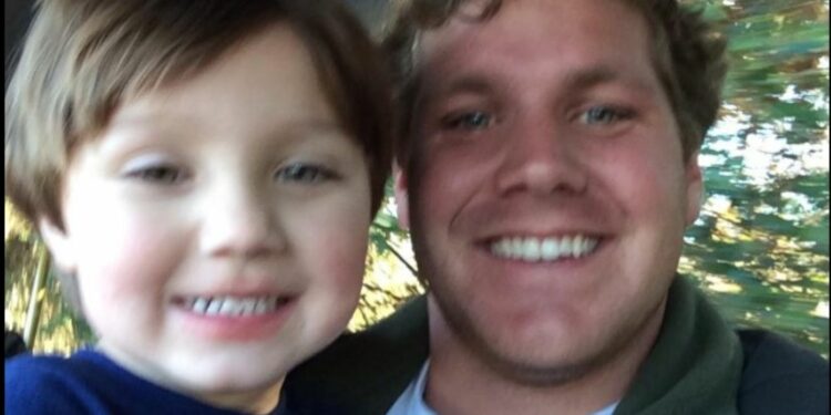 Patrick Valkenburg with a kid