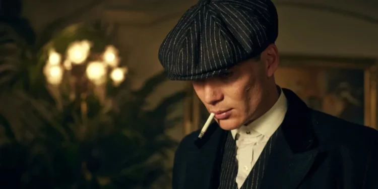 Thomas Shelby smoking a cigerate