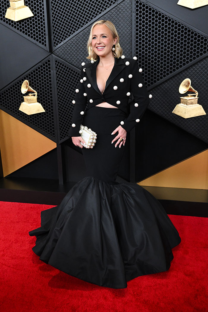 20 Biggest Fashion Fails From The 2026 Grammys Red Carpet 20 Biggest Fashion Fails From The 2026 Grammys Red Carpet