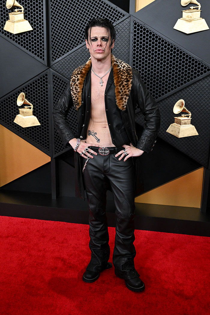 20 Biggest Fashion Fails From The 2026 Grammys Red Carpet 20 Biggest Fashion Fails From The 2026 Grammys Red Carpet