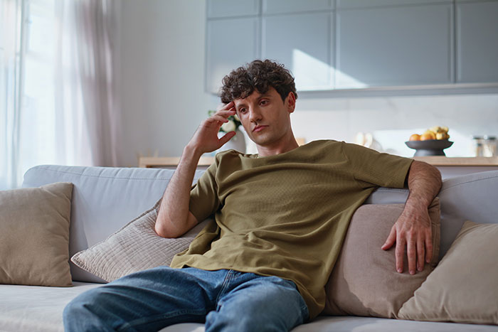 Family Decides To Forgive Man For Beating His Brother 5 Years Ago, He Doesn’t Like Their Tone