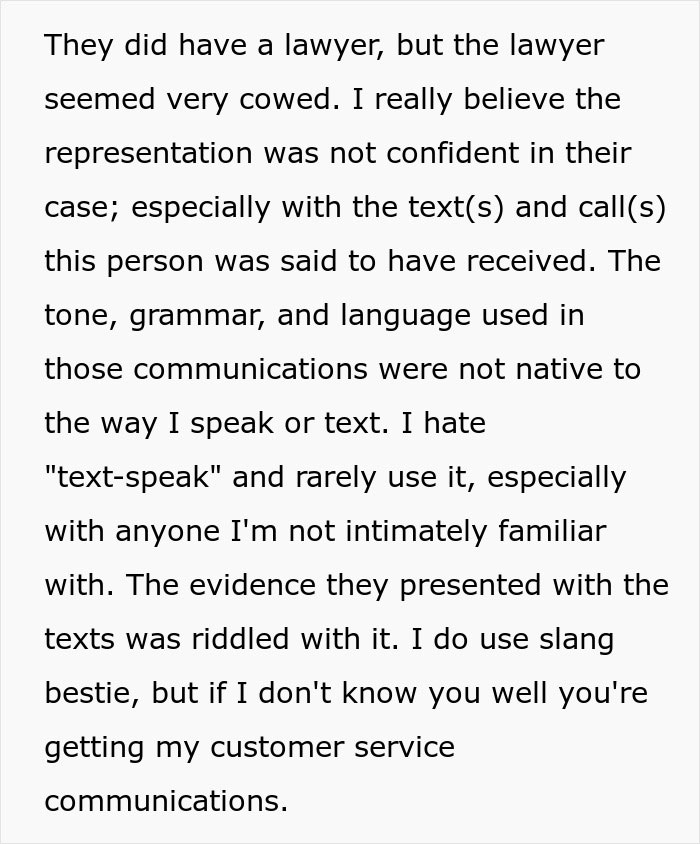 Woman Shares An Absolutely Crazy Story About Her Hair Stylist After Finding A Weird ‘Shrine’ For Her Hair Woman Shares An Absolutely Crazy Story About Her Hair Stylist After Finding A Weird ‘Shrine’ For Her Hair