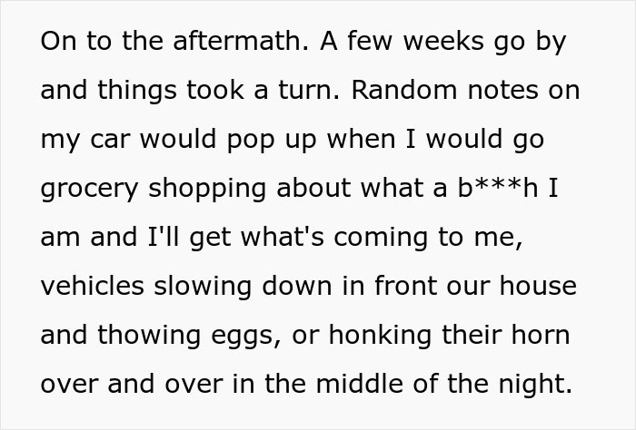 Woman Shares An Absolutely Crazy Story About Her Hair Stylist After Finding A Weird ‘Shrine’ For Her Hair Woman Shares An Absolutely Crazy Story About Her Hair Stylist After Finding A Weird ‘Shrine’ For Her Hair