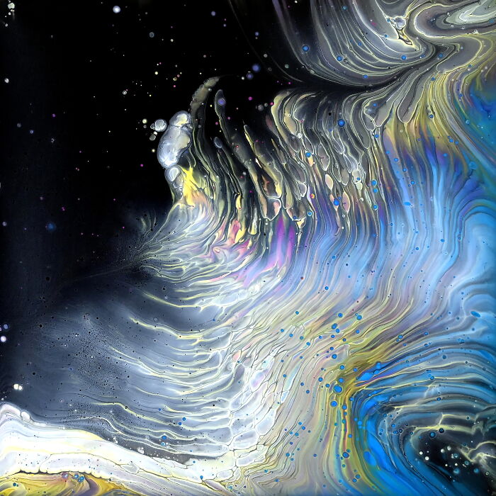 Thin Paint vs. Thick Paint In Acrylic Pouring: Final Results Thin Paint vs. Thick Paint In Acrylic Pouring: Final Results